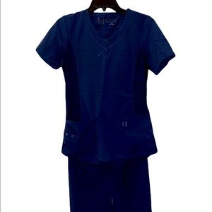 Urbane X-Small Navy Scrub set